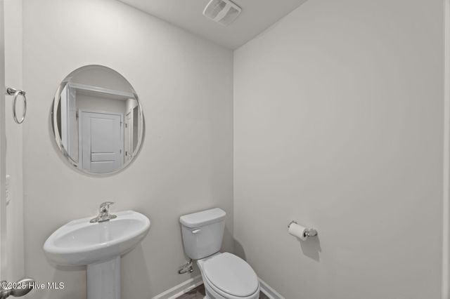 4112 Ocracoke Court, New Bern, NC 28560