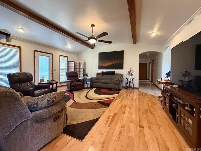 245 watson Road, Batesville, AR 72501