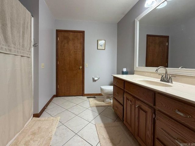 245 watson Road, Batesville, AR 72501