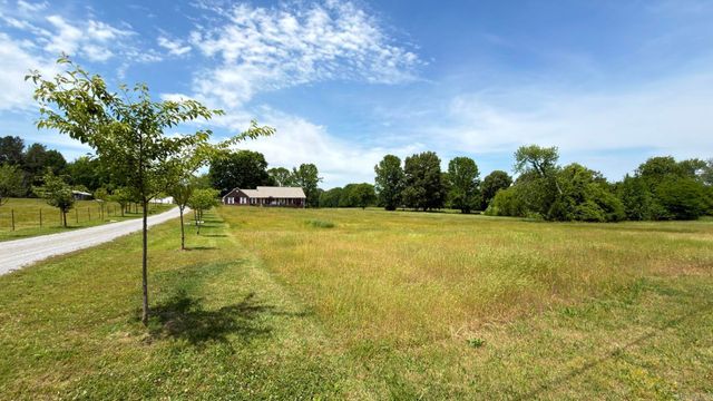245 watson Road, Batesville, AR 72501