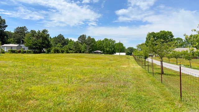 245 watson Road, Batesville, AR 72501