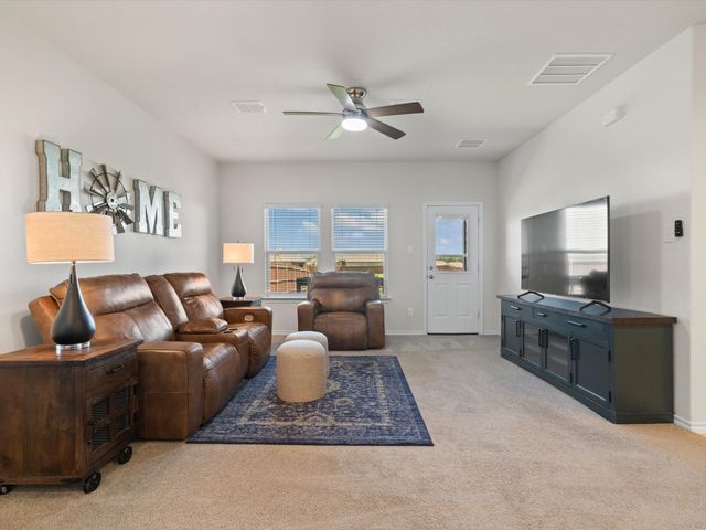 157 Greengate Drive, Boyd, TX 76023