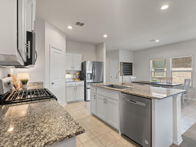 157 Greengate Drive, Boyd, TX 76023