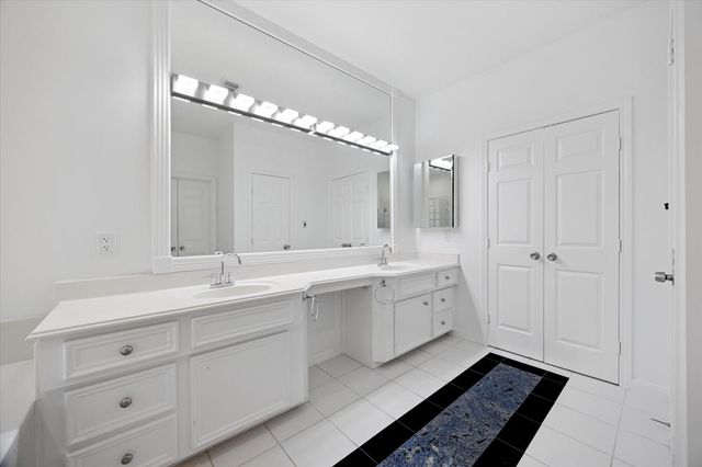 1214 W Alabama Street, Houston, TX 77006