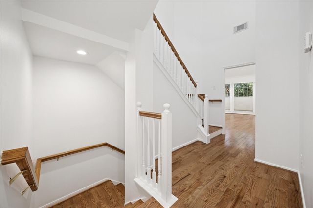 1214 W Alabama Street, Houston, TX 77006