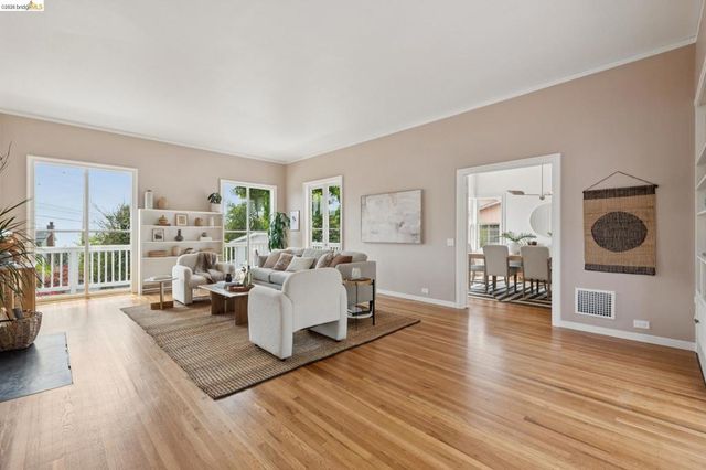 798 Creston Rd, Berkeley, CA 94708