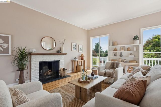 798 Creston Rd, Berkeley, CA 94708