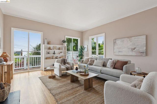 798 Creston Rd, Berkeley, CA 94708