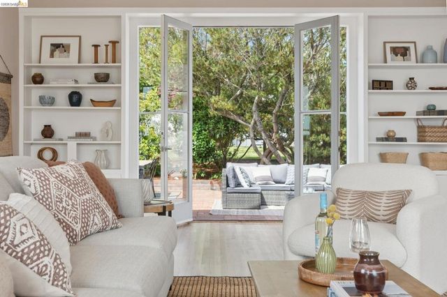 798 Creston Rd, Berkeley, CA 94708
