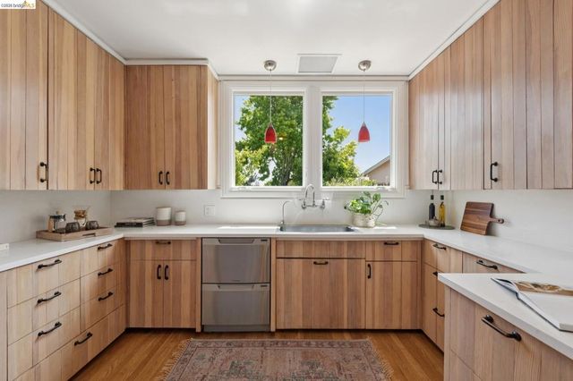 798 Creston Rd, Berkeley, CA 94708