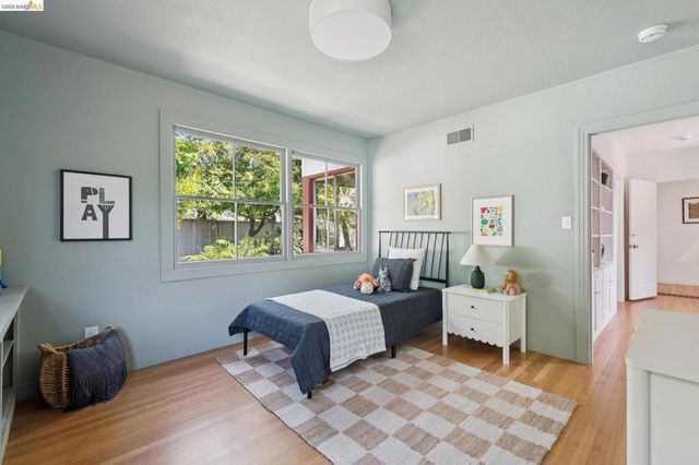 798 Creston Rd, Berkeley, CA 94708