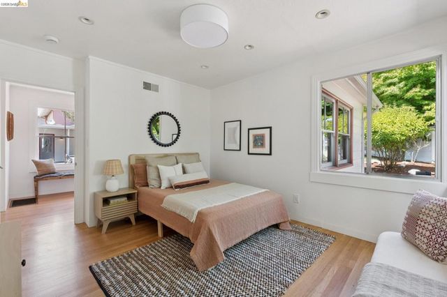 798 Creston Rd, Berkeley, CA 94708