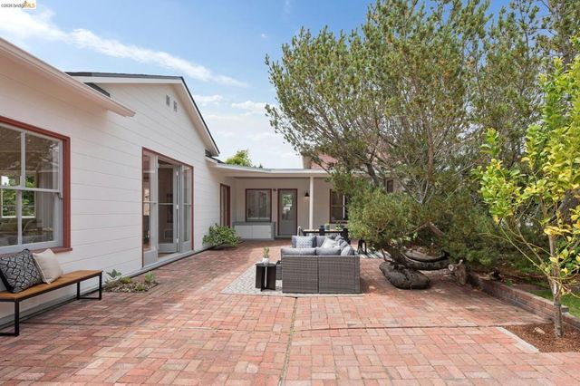 798 Creston Rd, Berkeley, CA 94708