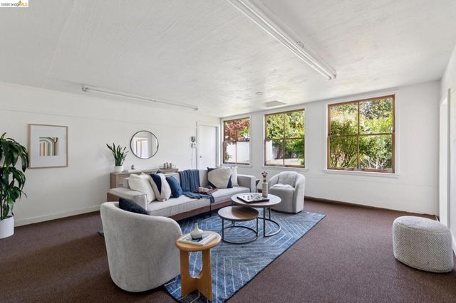798 Creston Rd, Berkeley, CA 94708