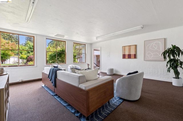 798 Creston Rd, Berkeley, CA 94708