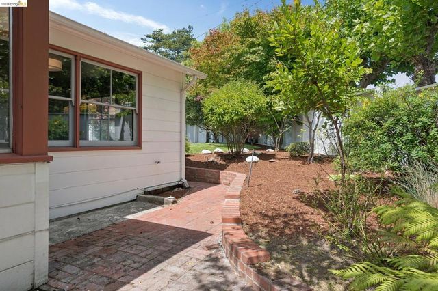 798 Creston Rd, Berkeley, CA 94708