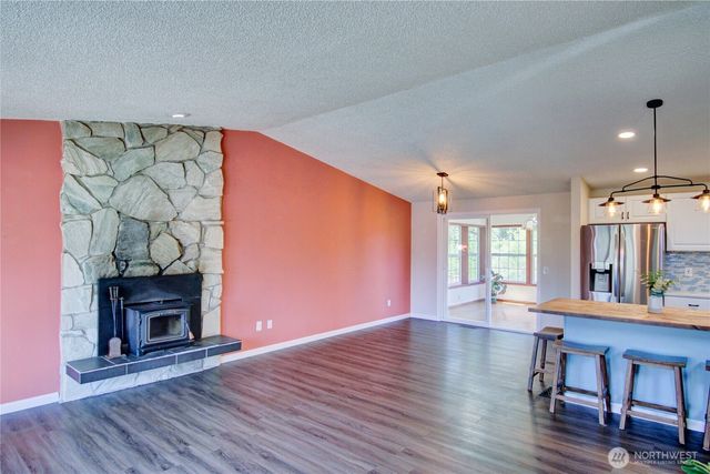 1120 SW 8th Avenue, Oak Harbor, WA 98277