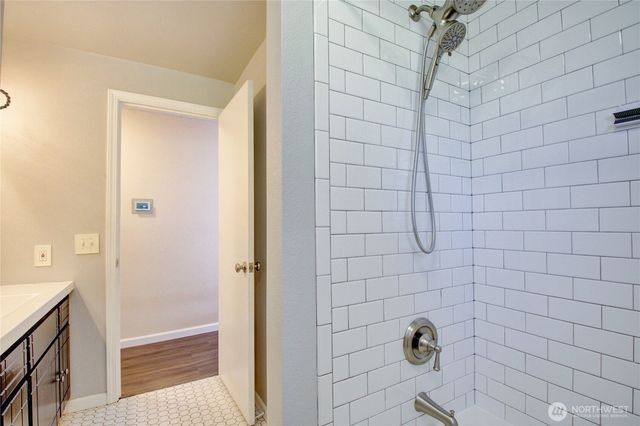 1120 SW 8th Avenue, Oak Harbor, WA 98277