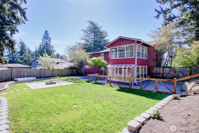 1120 SW 8th Avenue, Oak Harbor, WA 98277