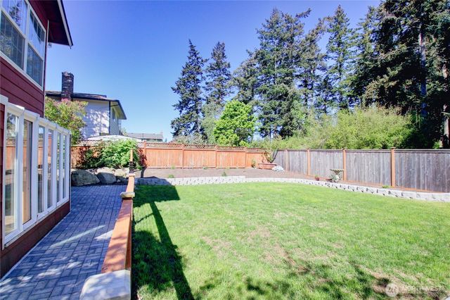 1120 SW 8th Avenue, Oak Harbor, WA 98277