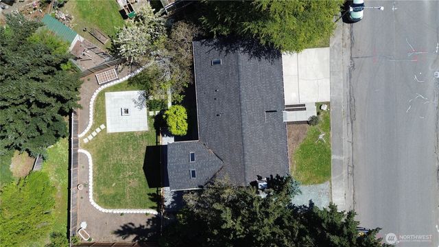 1120 SW 8th Avenue, Oak Harbor, WA 98277