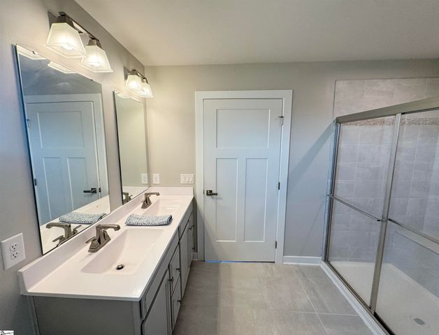 1324 Coffeetree Drive, Woodruff, SC 29388