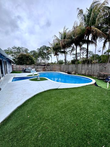 14618 Temple Boulevard, The Acreage, FL 33470