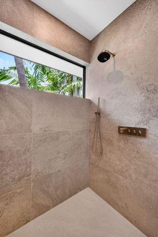 2717 NE 33rd Street, Fort Lauderdale, FL 33306