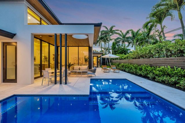 2717 NE 33rd Street, Fort Lauderdale, FL 33306