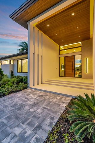 2717 NE 33rd Street, Fort Lauderdale, FL 33306