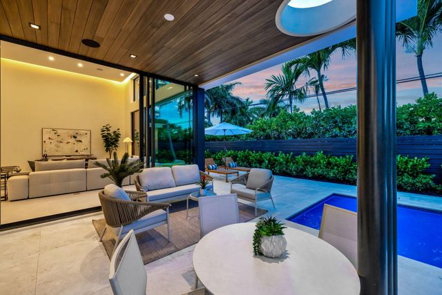 2717 NE 33rd Street, Fort Lauderdale, FL 33306