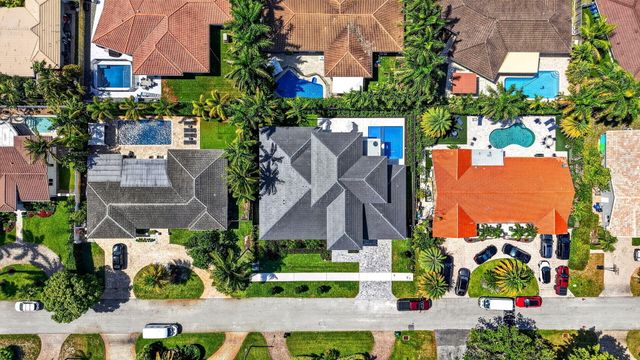 2717 NE 33rd Street, Fort Lauderdale, FL 33306