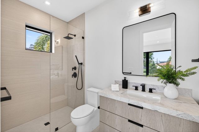 2717 NE 33rd Street, Fort Lauderdale, FL 33306