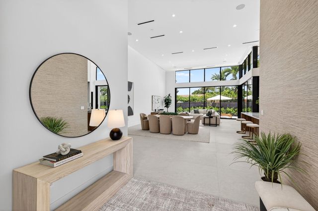 2717 NE 33rd Street, Fort Lauderdale, FL 33306