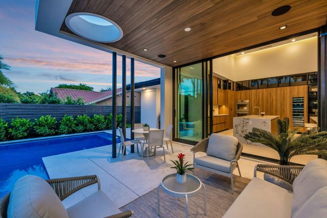 2717 NE 33rd Street, Fort Lauderdale, FL 33306