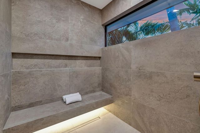2717 NE 33rd Street, Fort Lauderdale, FL 33306