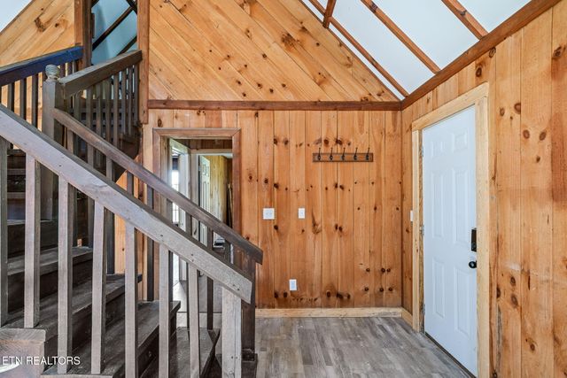 4832 Lovejoy Rd, Crawford, TN 38554