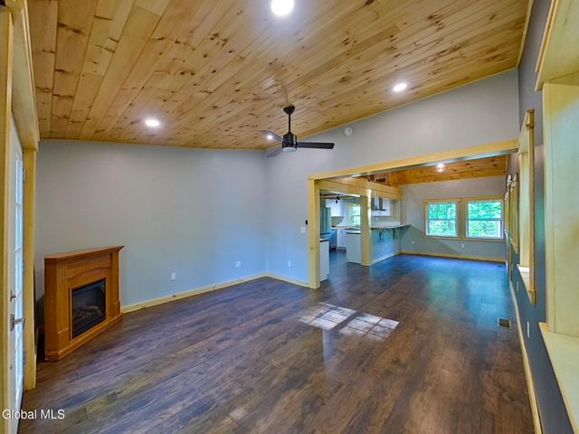 115 Lake Street, Mayfield, NY 12117