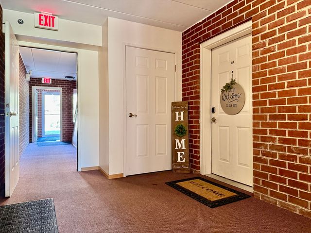 6950 Heritage Circle 4-1A, Orland Park, IL 60462