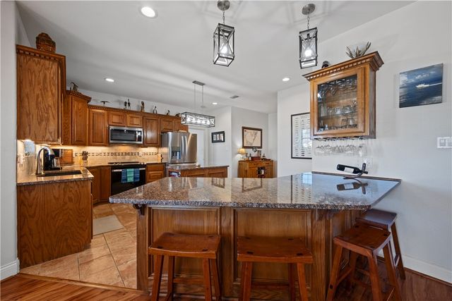 1050 S Bay St, Aransas Pass, TX 78336