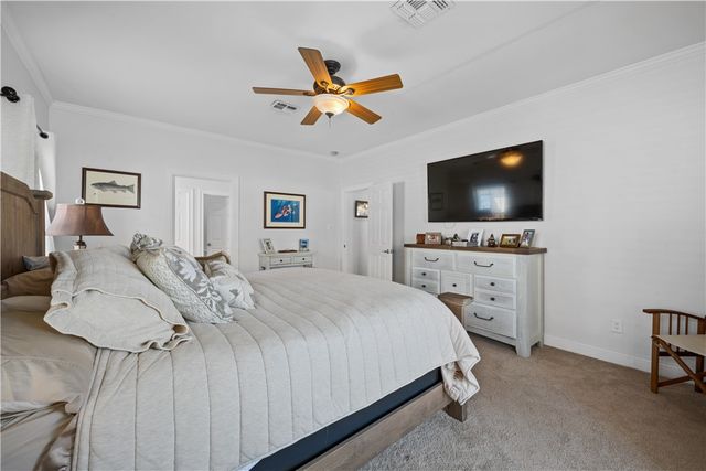 1050 S Bay St, Aransas Pass, TX 78336