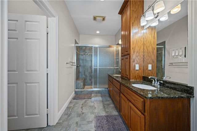1050 S Bay St, Aransas Pass, TX 78336