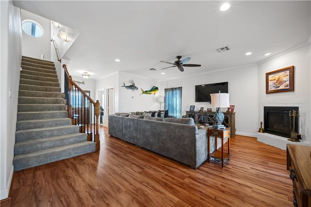 1050 S Bay St, Aransas Pass, TX 78336