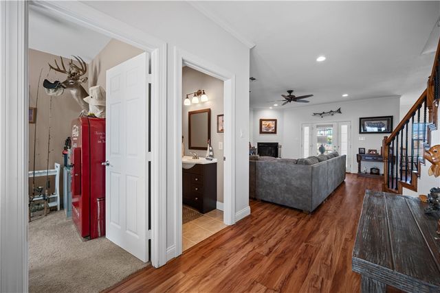 1050 S Bay St, Aransas Pass, TX 78336