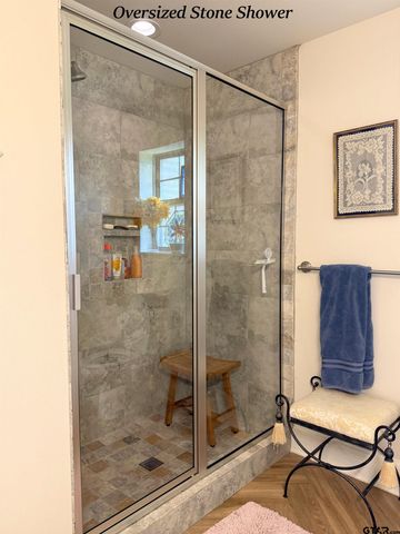 815 E Grande Blvd., S-101, Tyler, TX 75703