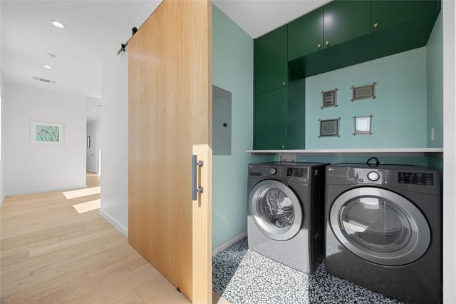 7805 Lazy River CV, Austin, TX 78730