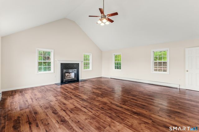 35 Lou Ann Terrace, Meriden, CT 06450