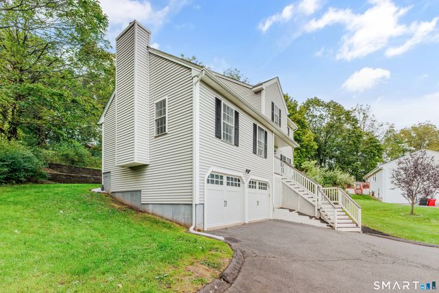 35 Lou Ann Terrace, Meriden, CT 06450
