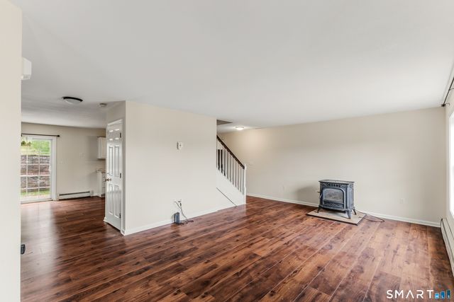 35 Lou Ann Terrace, Meriden, CT 06450