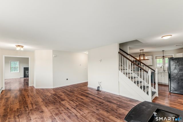 35 Lou Ann Terrace, Meriden, CT 06450